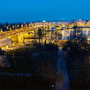 Apartman Over The Danube, Budapest